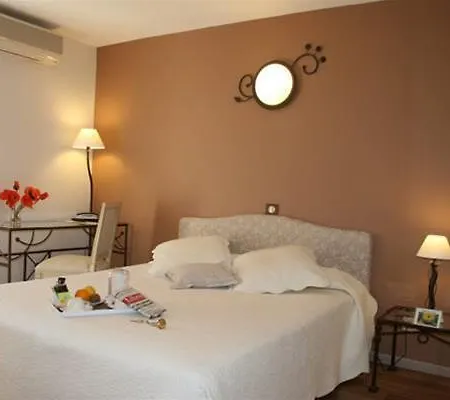 Hotel Ulysse Centre 3*
