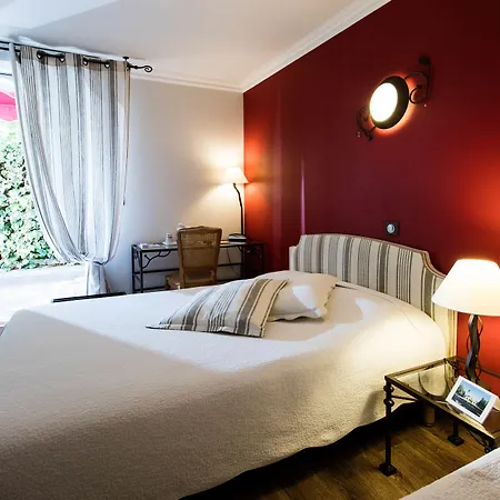 فندق Ulysse Centre 3*