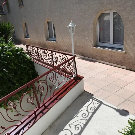 Ulysse Centre Hotel 3*