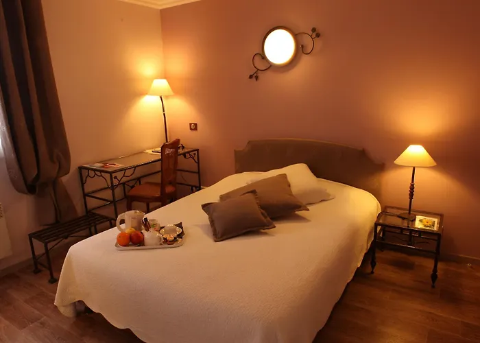 尤丽斯蒙特比尔中心酒店 3*