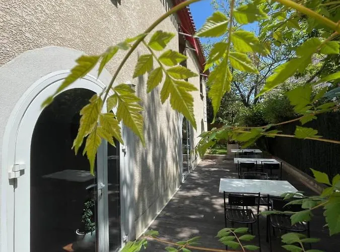 尤丽斯蒙特比尔中心酒店 3*