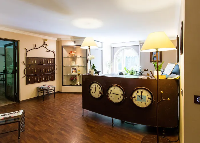 Ulysse Centre Hotel 3*