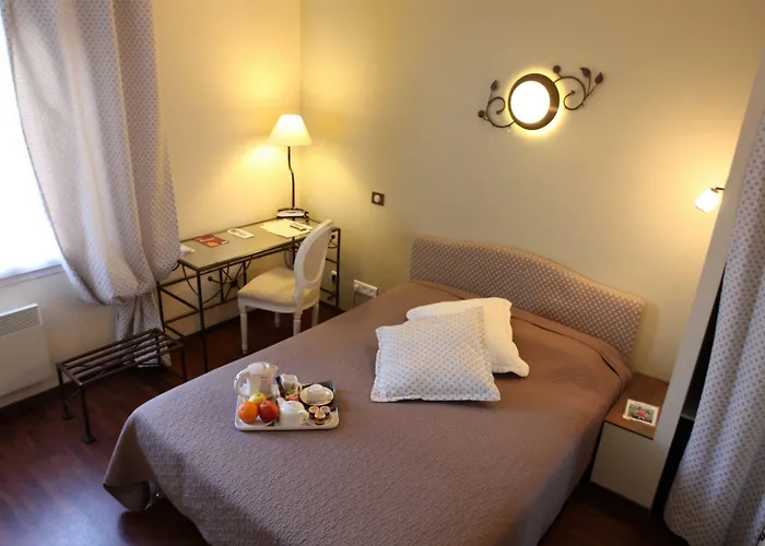 Ulysse Centre Hotel 3*