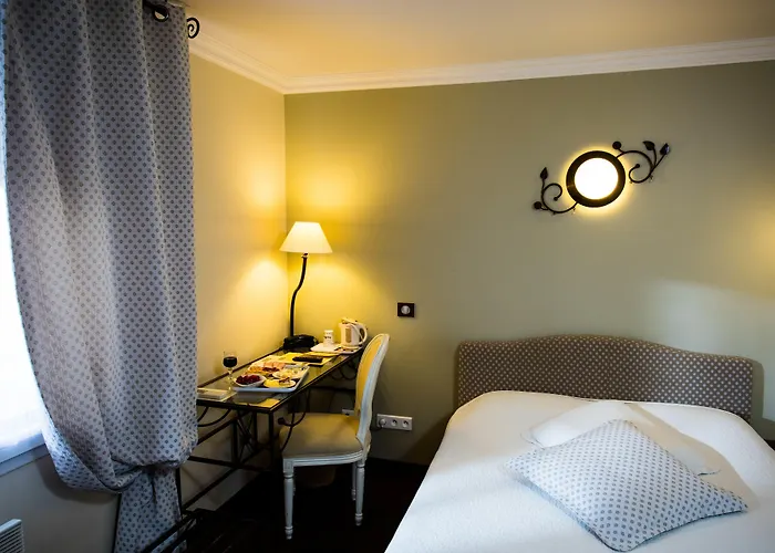 酒店 尤丽斯蒙特比尔中心酒店 3*