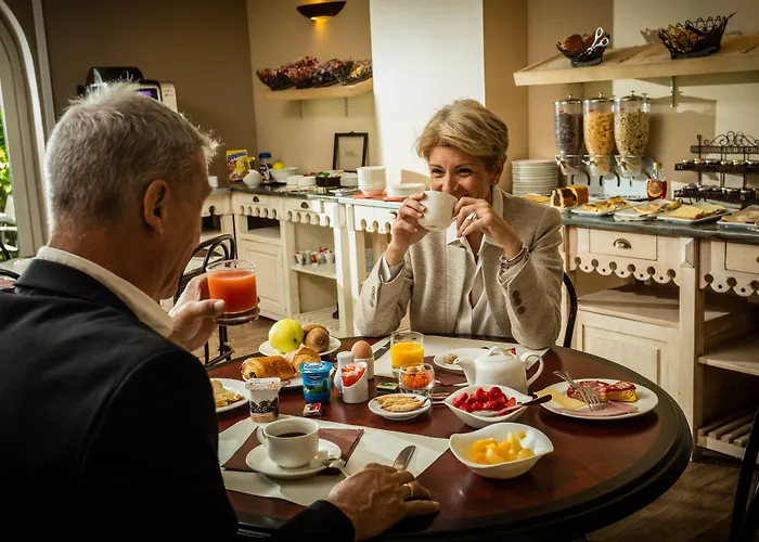 尤丽斯蒙特比尔中心酒店