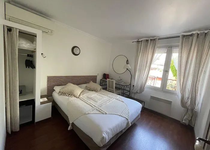 尤丽斯蒙特比尔中心酒店