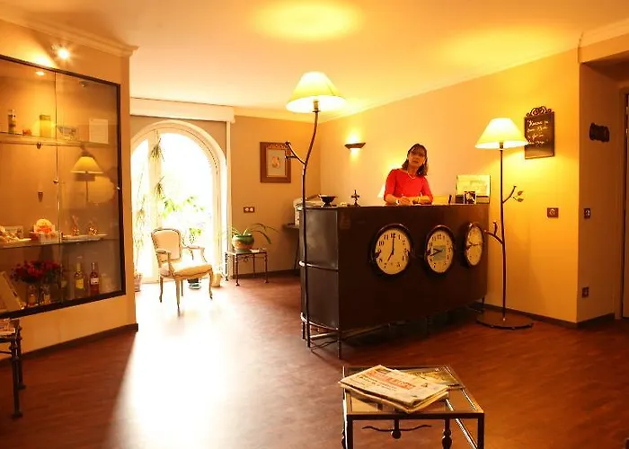 尤丽斯蒙特比尔中心酒店